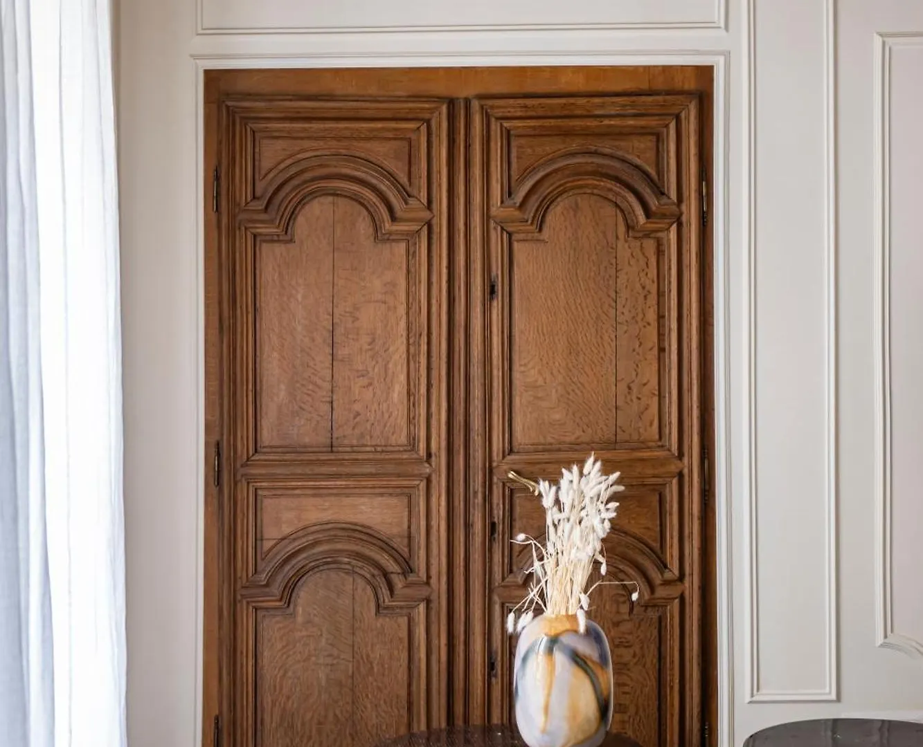 Ile-saint-louis Apartment *